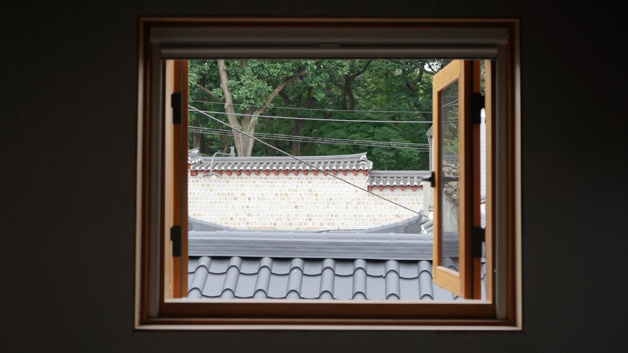 The Korean Traditional Hanok In Downtown Seoul For Convenient Public Transportation - Seoul Ari מראה חיצוני תמונה